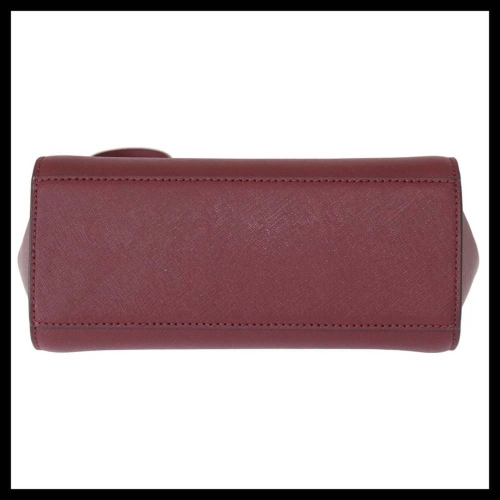 MICHAEL KORS Selma Medium Saffiano Leather Crossbody / Messenger Bag - Picture 10 of 12